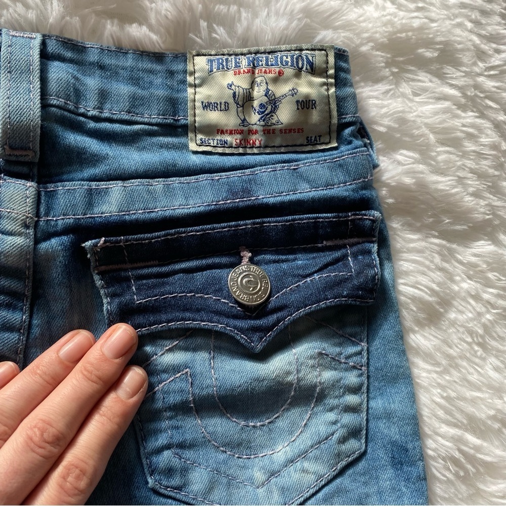 True Religion Girls acid wash jeans w pink stitching size 8 - Picture 13 of 15
